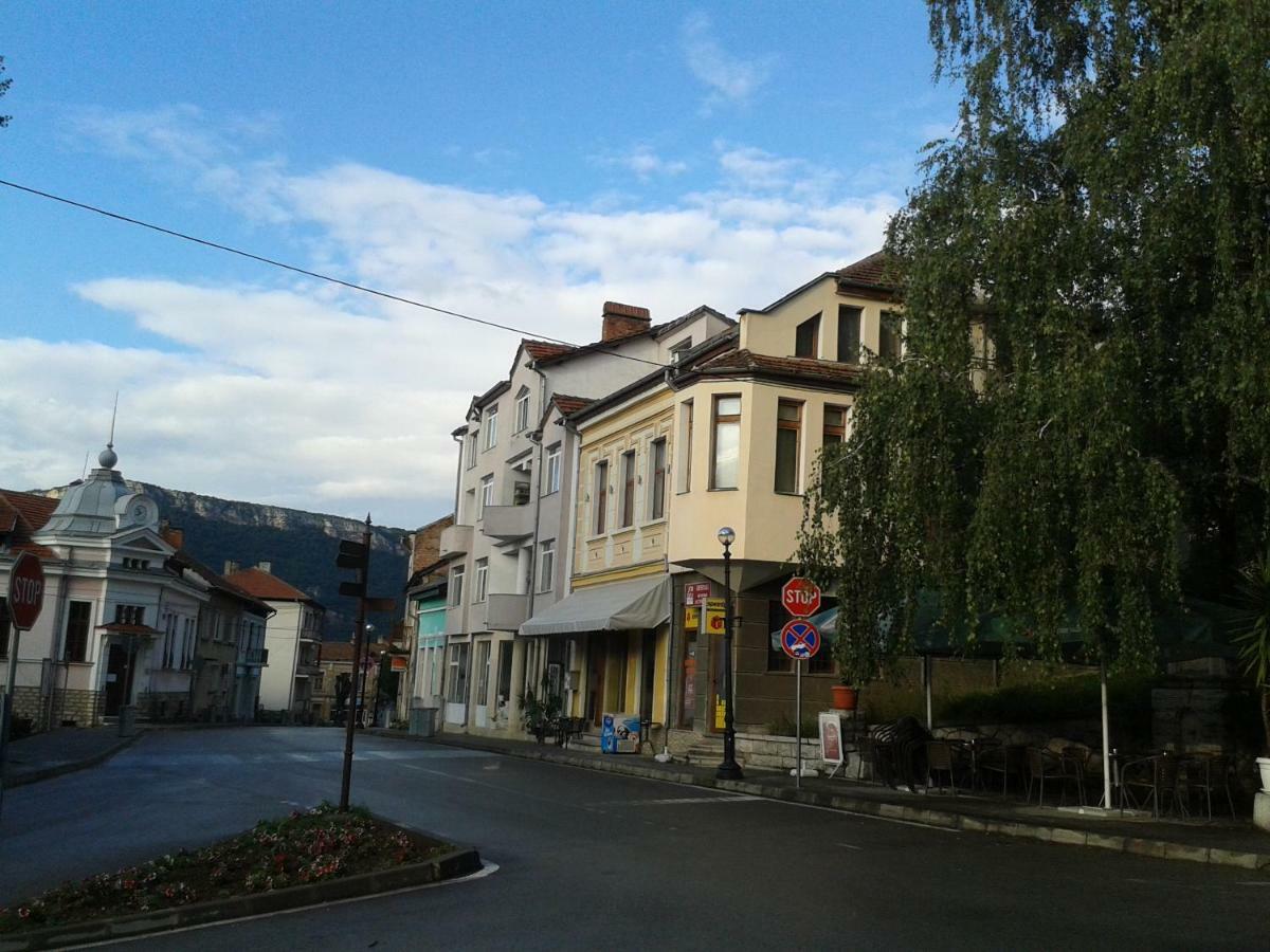 Apartment Domino Belogradchik Ngoại thất bức ảnh