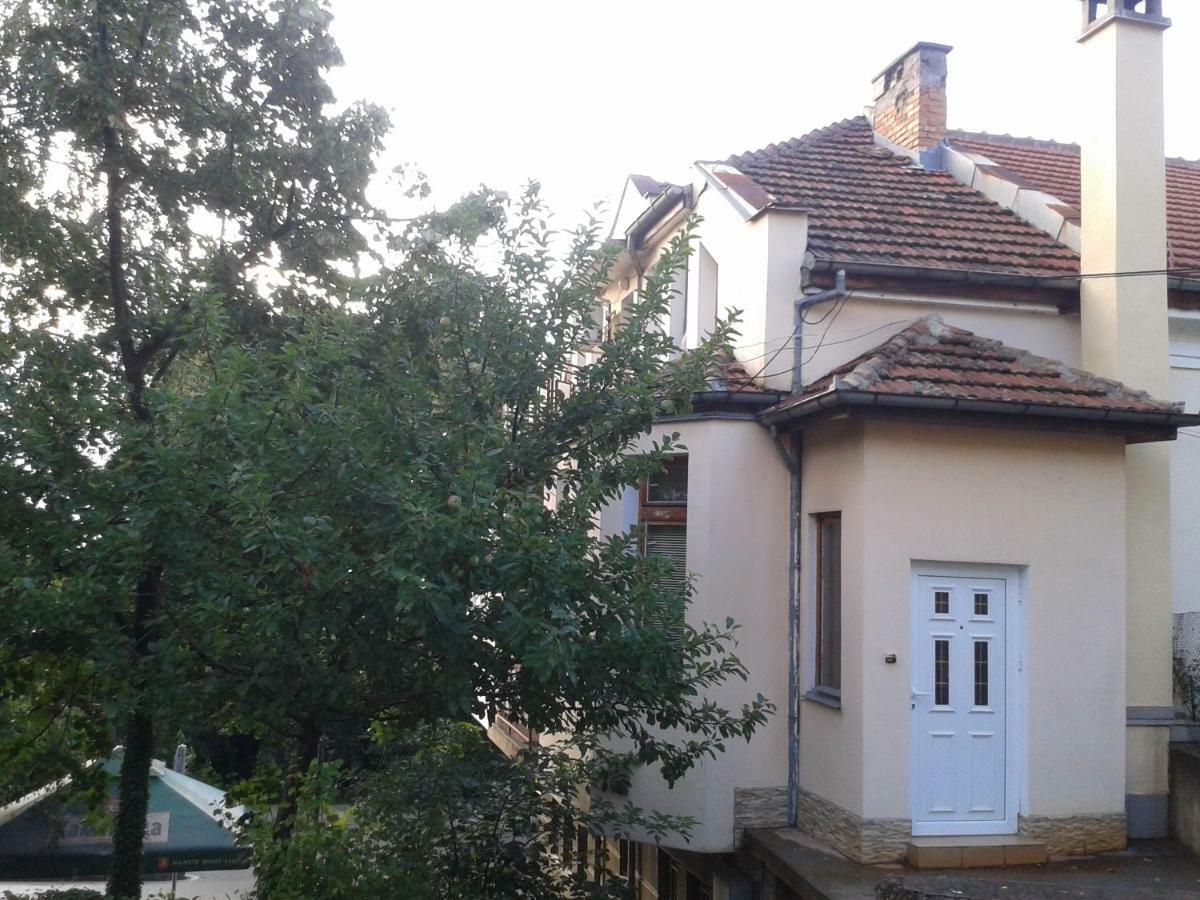 Apartment Domino Belogradchik Ngoại thất bức ảnh