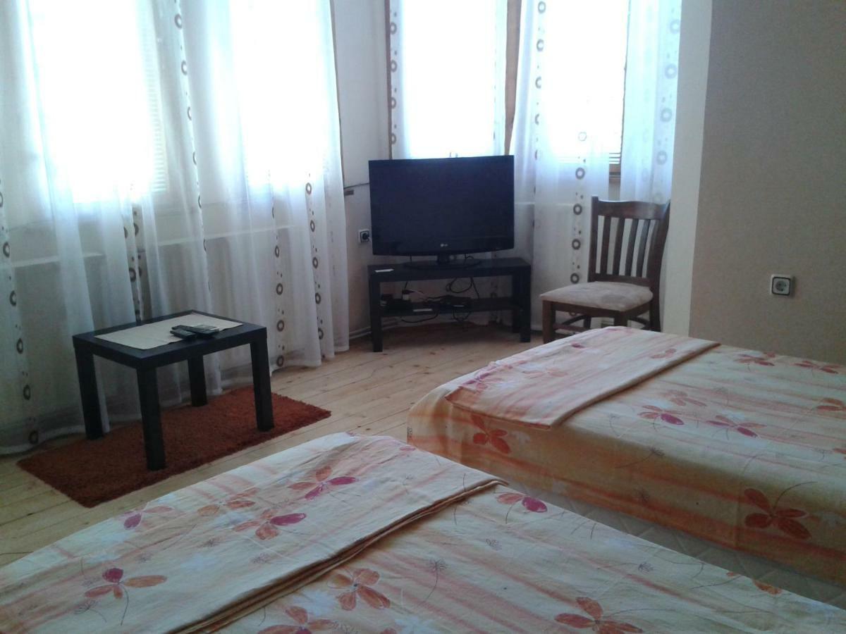 Apartment Domino Belogradchik Ngoại thất bức ảnh