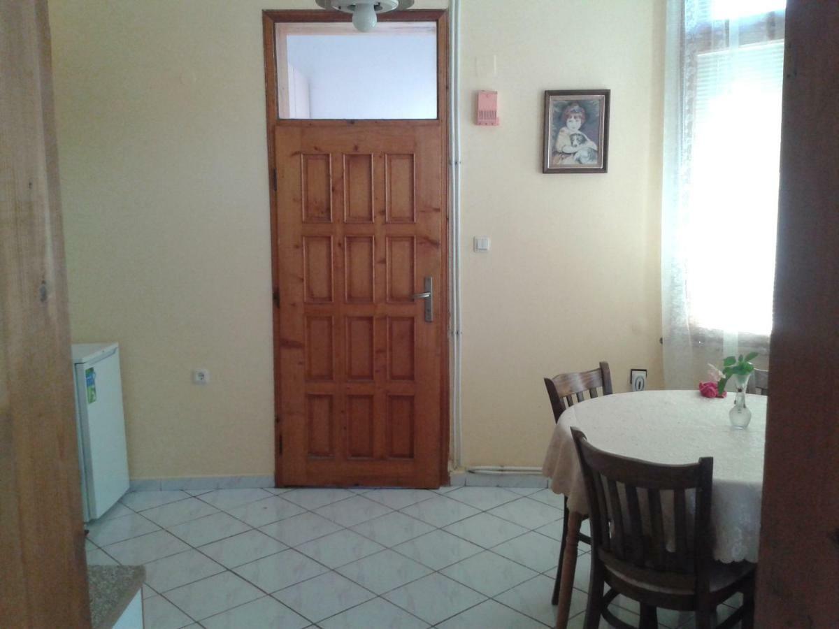 Apartment Domino Belogradchik Ngoại thất bức ảnh